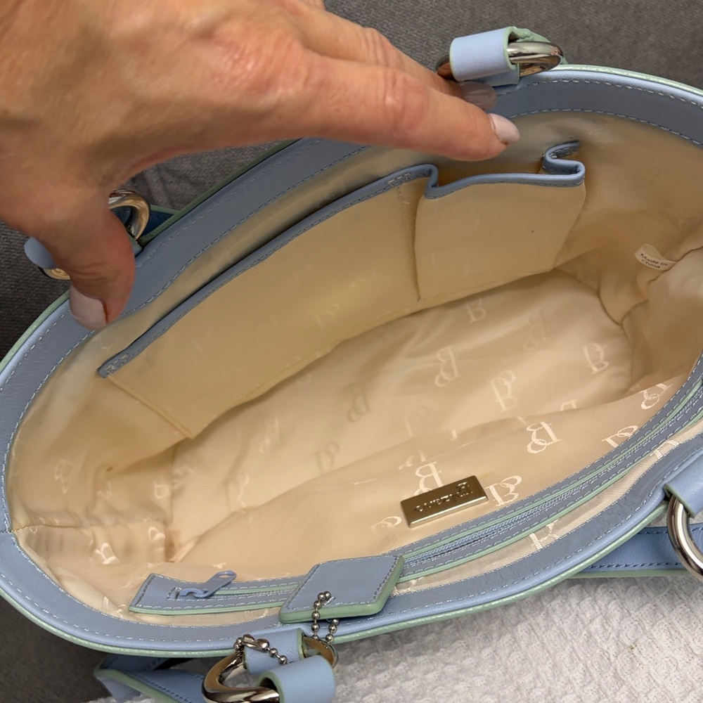 Bolzano Blue and Cream Women's Tote Bag NWOT - Picture 5 of 10